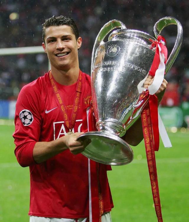 包含纽伦堡城市取得宝贵胜利，欧冠资格前途光明的词条