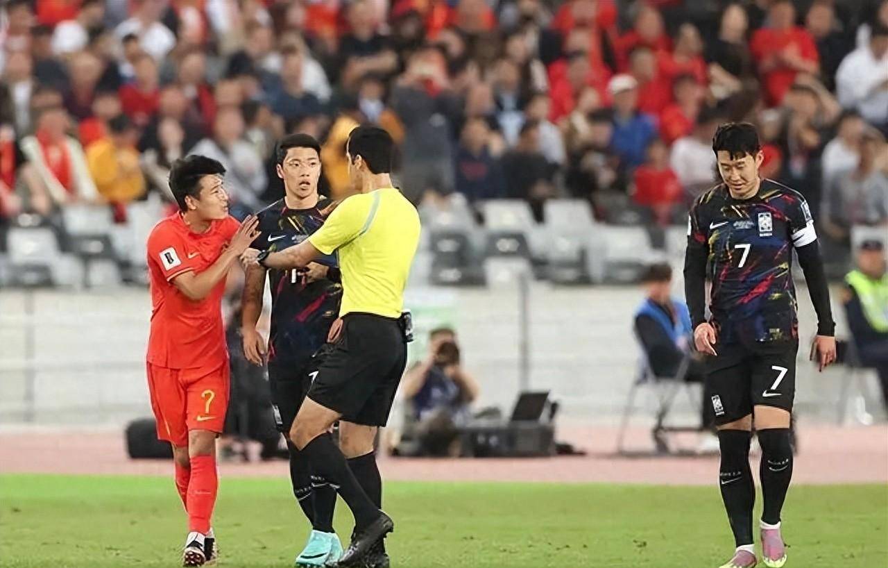 孙兴慜错失单刀球，C罗门将神勇扑救成最大功臣！的简单介绍