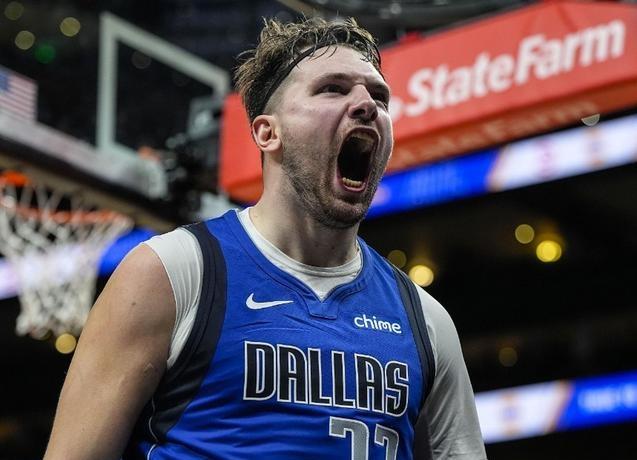 东契奇，关键时刻神级表现，爆发新星！