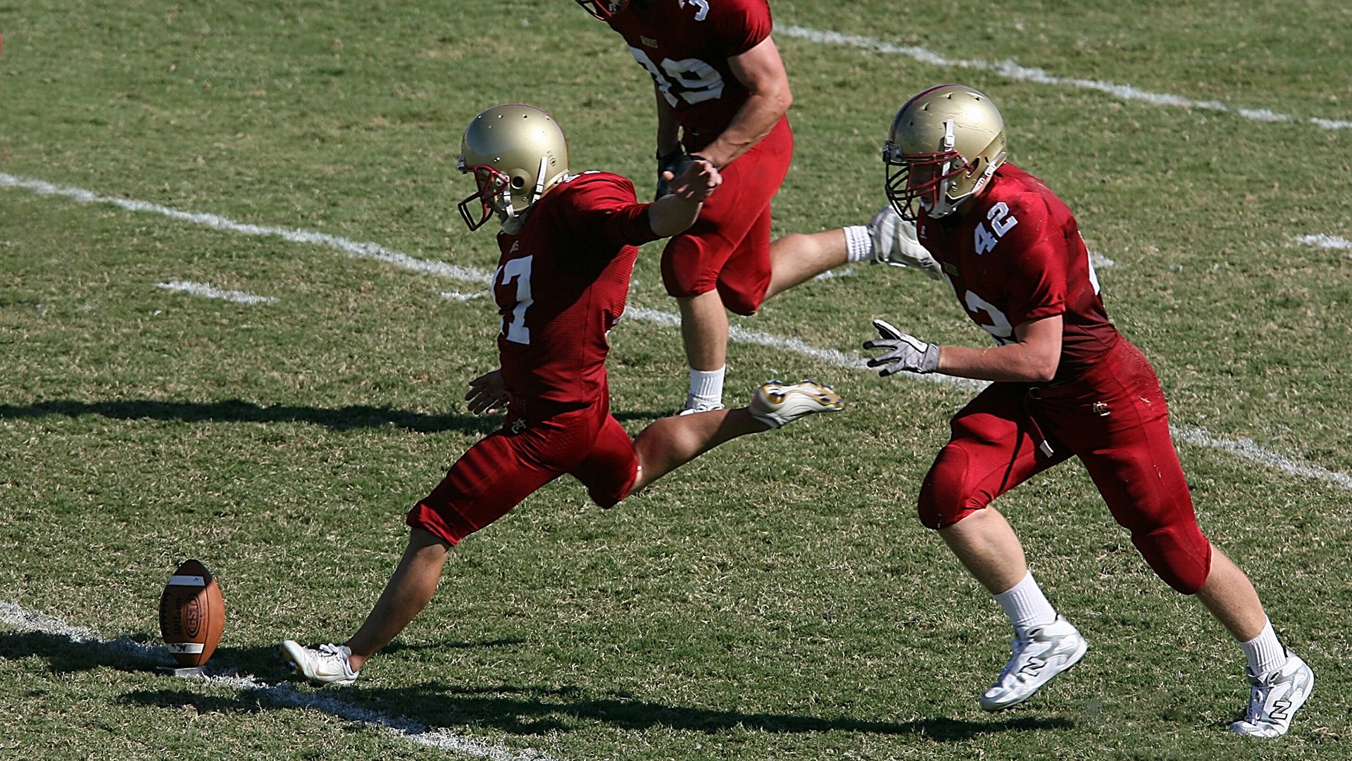 Faker爆冷击败巴黎圣日耳曼，出色防守引爆全场！